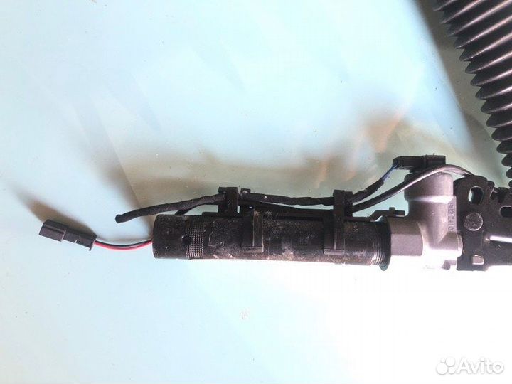 Ответная часть ремня безопасности передняя правая