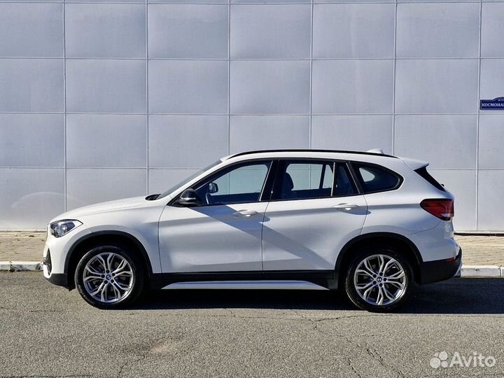 BMW X1 2.0 AT, 2022, 10 000 км