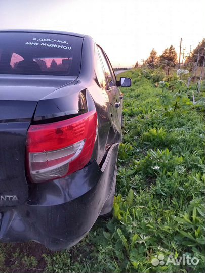LADA Granta 1.6 МТ, 2012, битый, 172 432 км