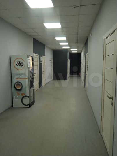 Офисное помещение, Свежий ремонт в Б/Ц, 18 м²
