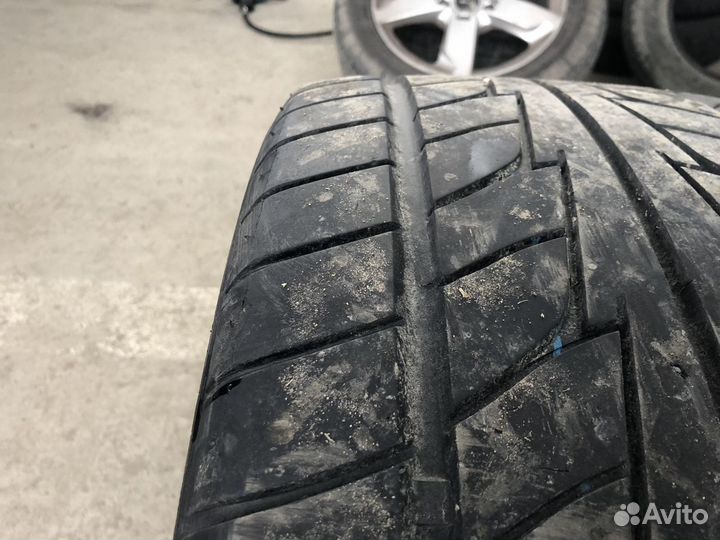Nitto NT555 285/35 R22