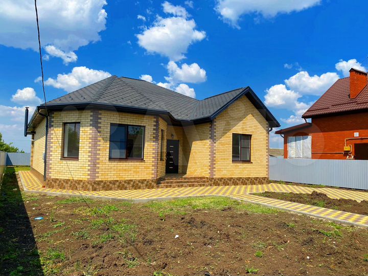 Дом 148 м² на участке 8,5 сот.