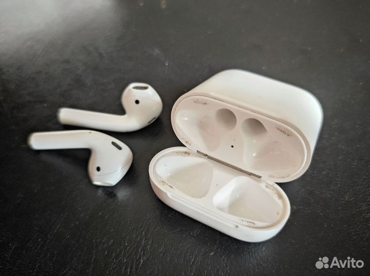 Кейс для зарядки airpods. Оригинал + наушники