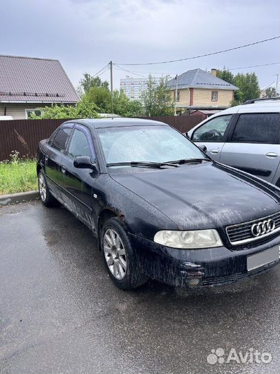 Audi A4 1.8 МТ, 2000, 384 566 км