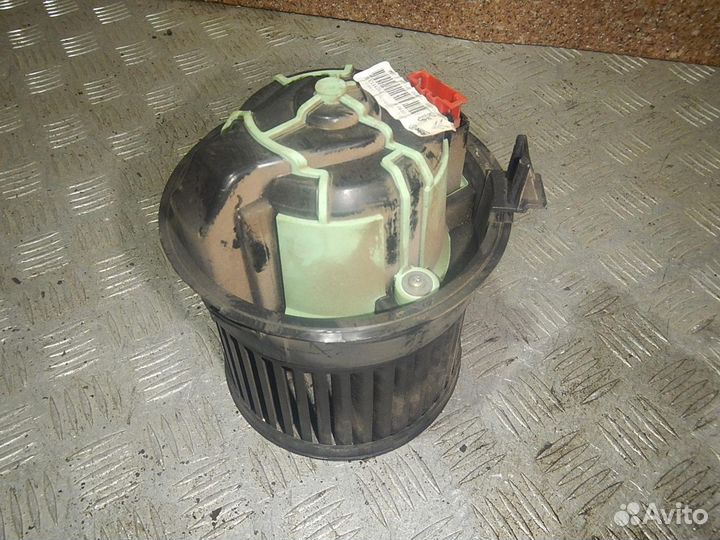 Моторчик отопителя, Peugeot (Пежо) -308 (07)