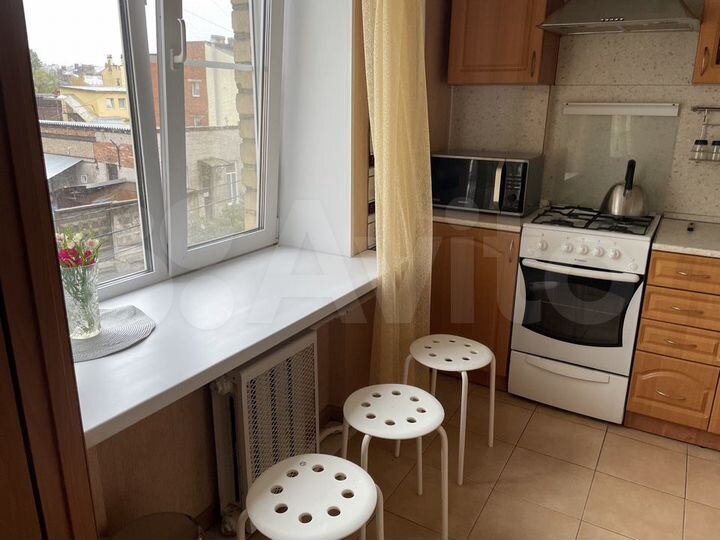 3-к. квартира, 60 м², 3/5 эт.