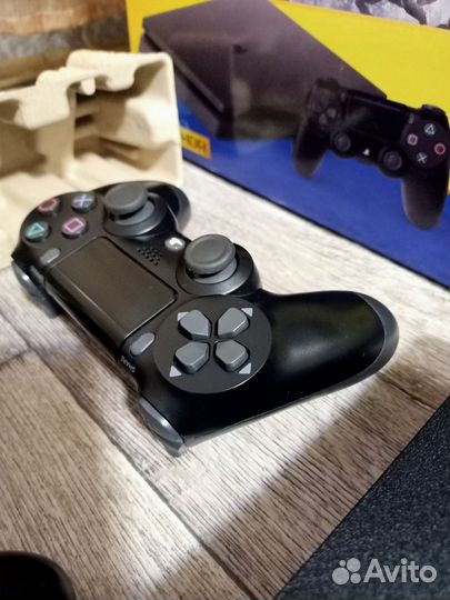 Sony ps4 slim 1tb. 2 геймпада игры