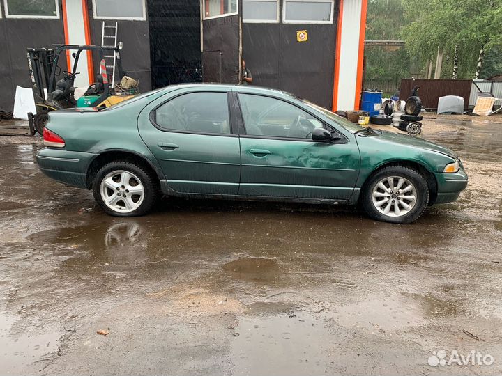 В разборе Крайслер Циррус