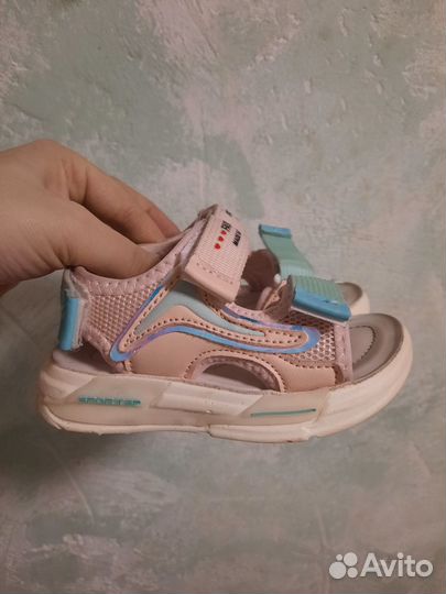 Сандалии для девочки 22 размер