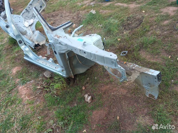 Правая четверть с порогом nissan almera classic