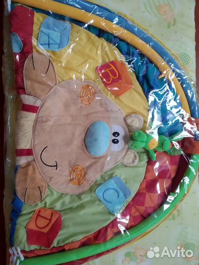 Развивающий коврик