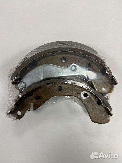 Колодки тормозные барабанные aveo T200 / T250