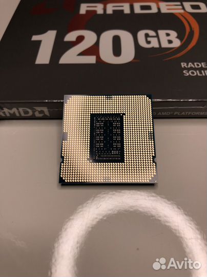 Процессор Intel Core i9 11900K 8 ядер / 16 потоков