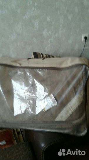 Комплект: Одеяло, наматрасник Италия