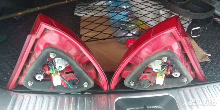 Фонари задние mitsubishi lancer