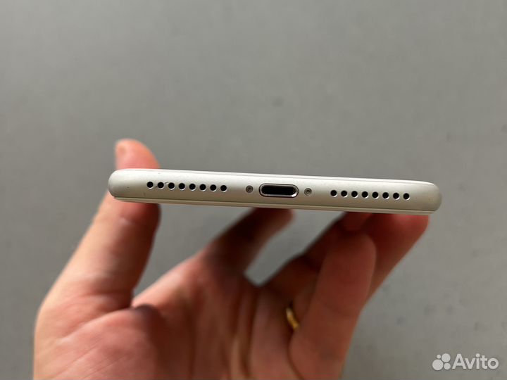 iPhone 8 Plus 64gb silver