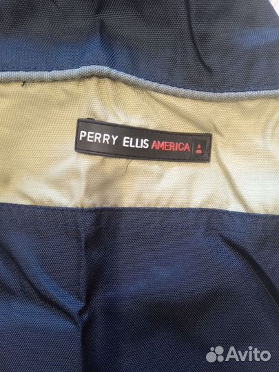 Ветровка для туризма.perry ellis. Америка