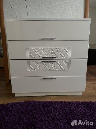 Комод белый