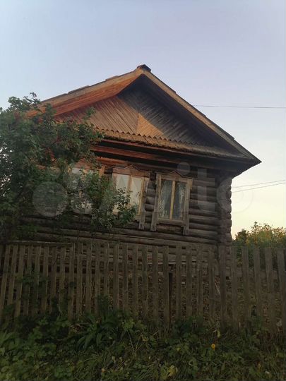 Дом 35 м² на участке 50 сот.