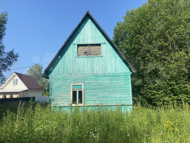 Дача 50 м² на участке 8 сот.