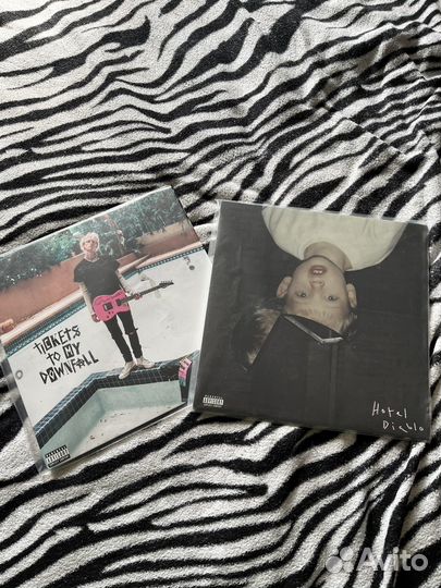 Виниловые пластинки Machine Gun Kelly MGK