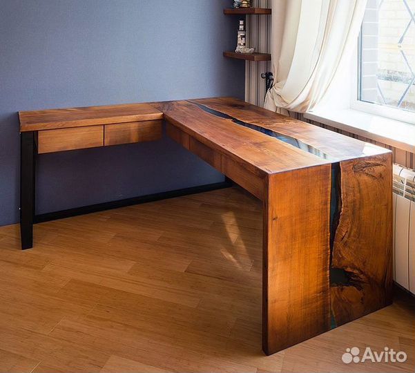 Стол из слеба