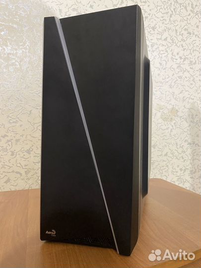 Корпус Aerocool Cylon mini