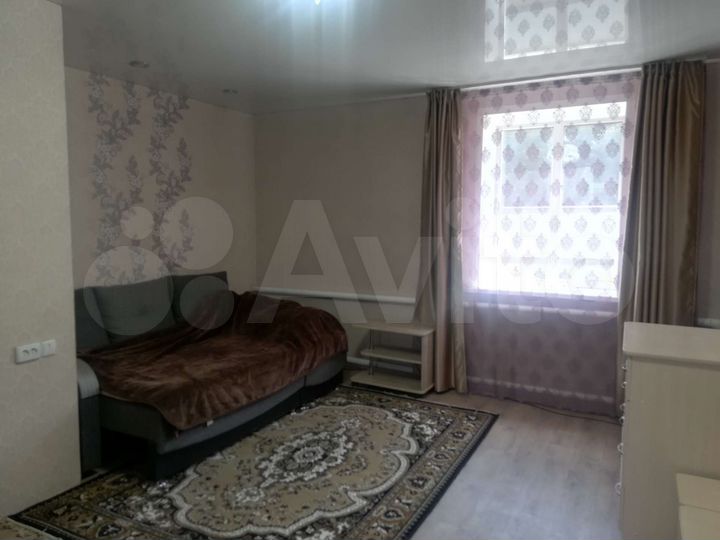 Дом 65 м² на участке 5 сот.