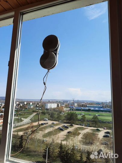 Робот мойщик окон в аренду