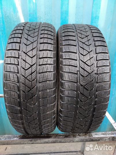 Pirelli Winter Sottozero 3 235/55 R17 107F