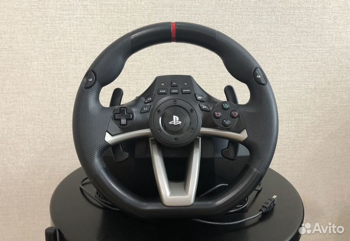 Игровой руль Hori с педалями +игра PC/PS4/PS3