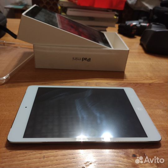 iPad mini 2 16gb Cell