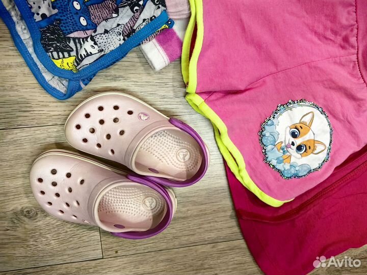 Кофта mothercare +шорты, crocs 104-110