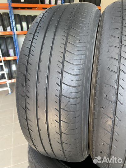 Yokohama dB Decibel E70 215/60 R16 95V