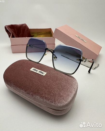 Солнцезащитные очки женские miu miu