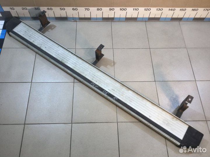 Подножка правая Mitsubishi Pajero Sport K9