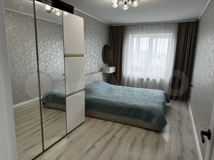 3-к. квартира, 81,8 м², 5/12 эт.