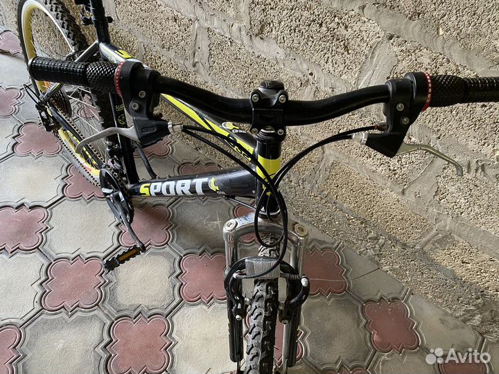 Велосипед подростковый