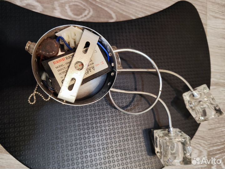 Люстра и бра