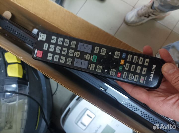 Телевизор samsung SMART tv 32