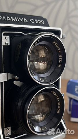 Пленочный фотоаппарат Mamiya c220