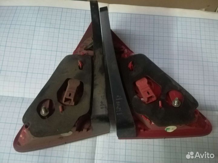 Задние фонари Peugeot 3008