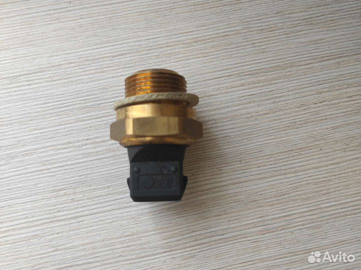 Термовыключатель с уплот. кольцом. Датчик вент