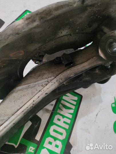 Кулак поворотный передний правый Porsche Cayenne