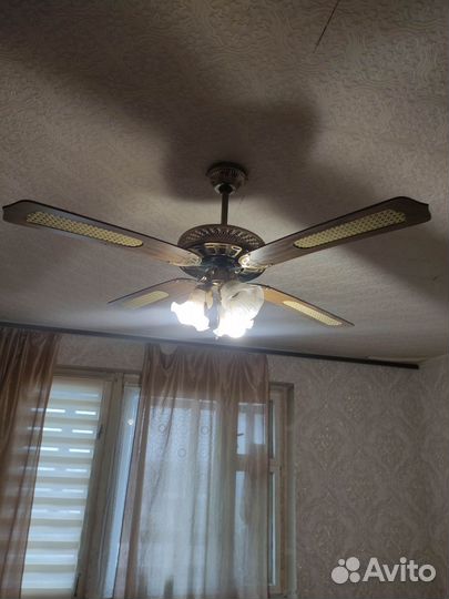 Люстра с вентилятором