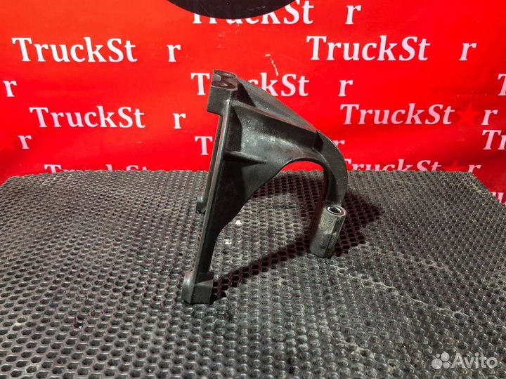 Кронштейн патрубка системы EGR Daf XF106