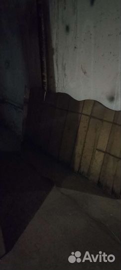 Огромное зеркало