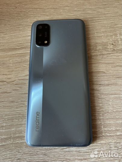 Мобильные телефоны realme