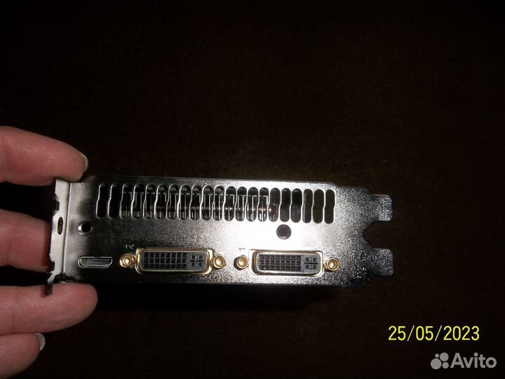 GTX 560TI BIT 320 gddr5 1280MB