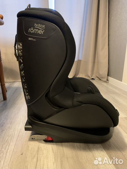 Авто кресло детское britax romer trifix2 i size